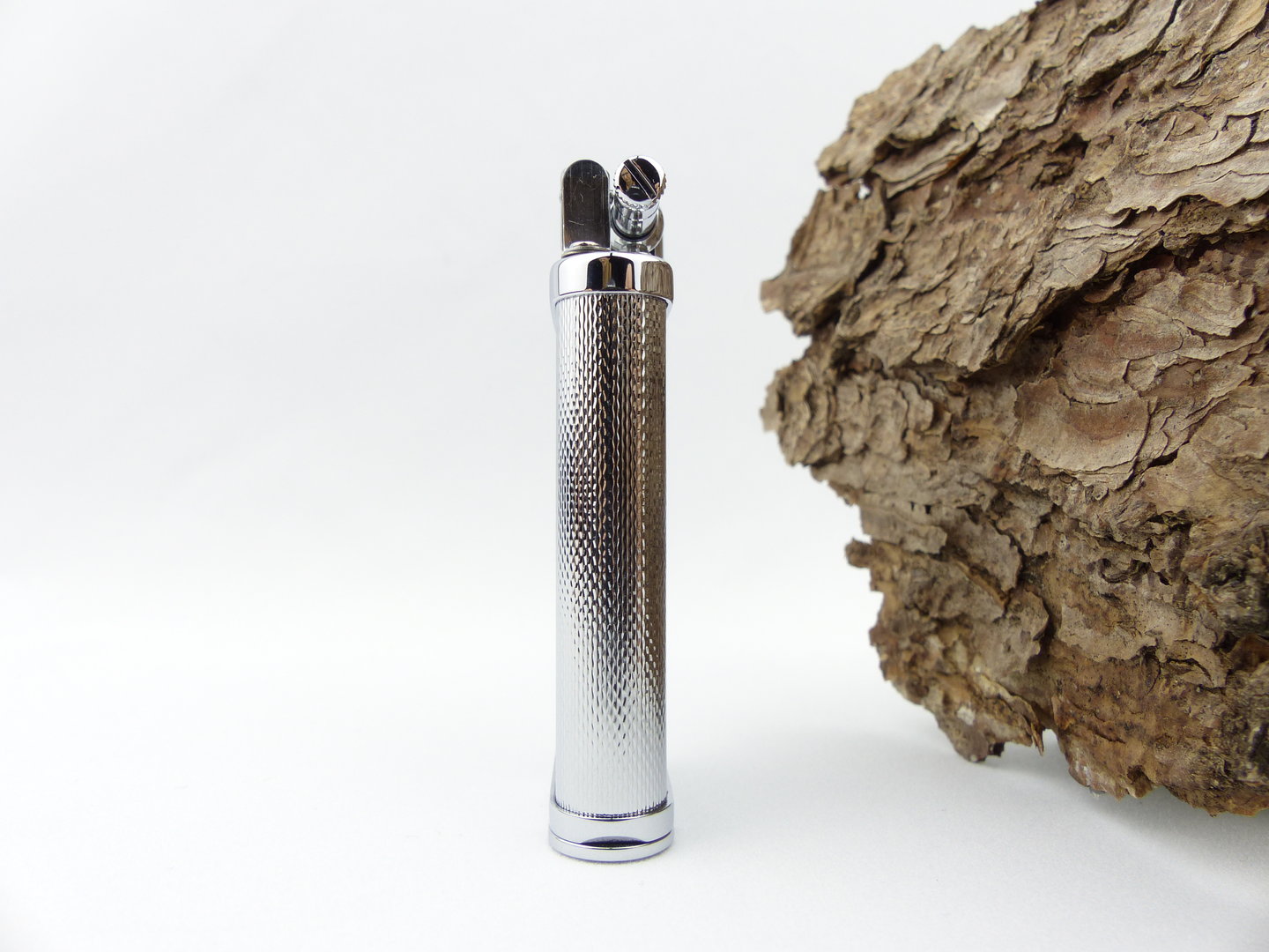 im_corona_64-3211_old_boy_2