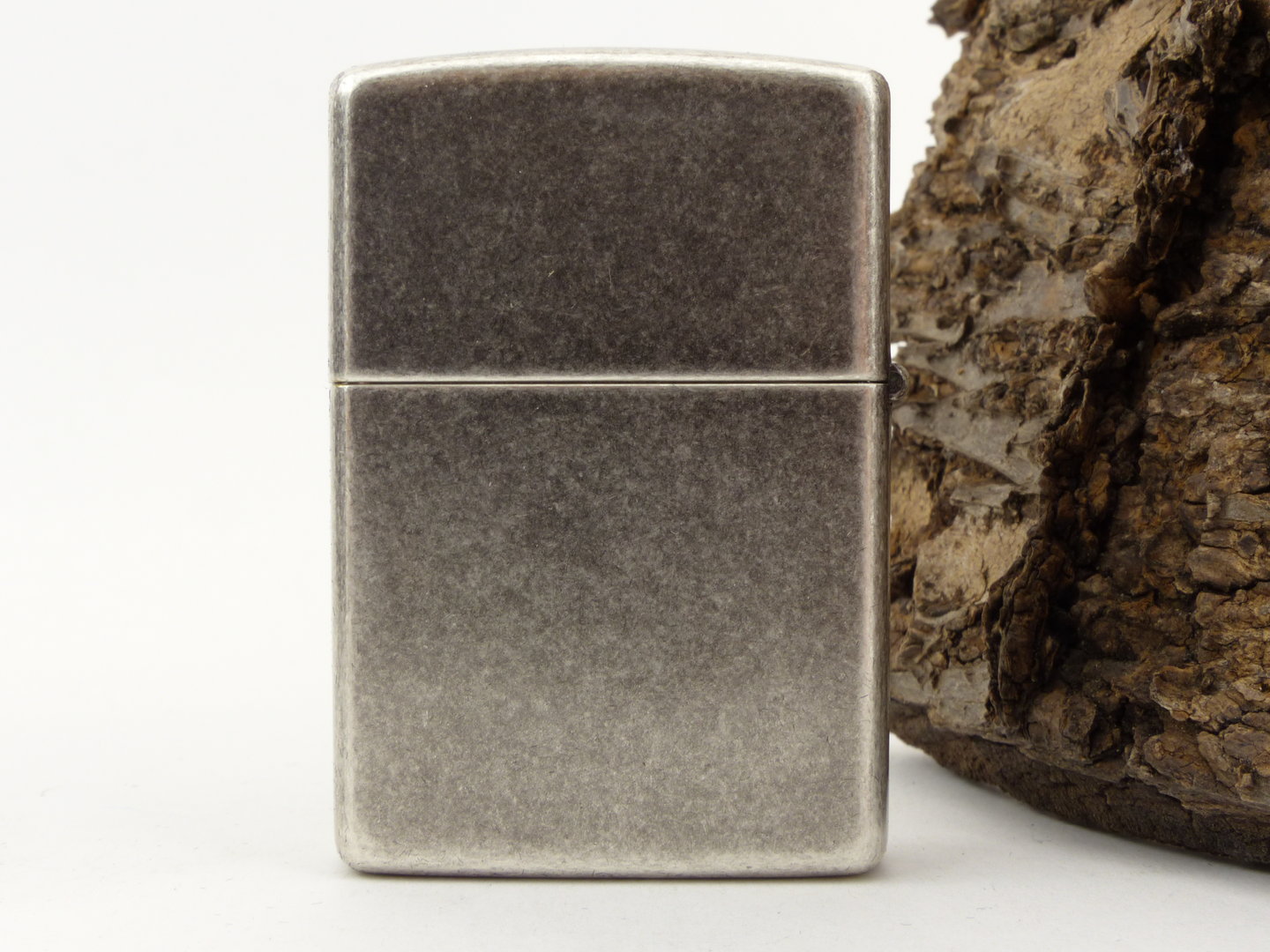 zippo_feuerzeug_Antique_Silver_60001192_3