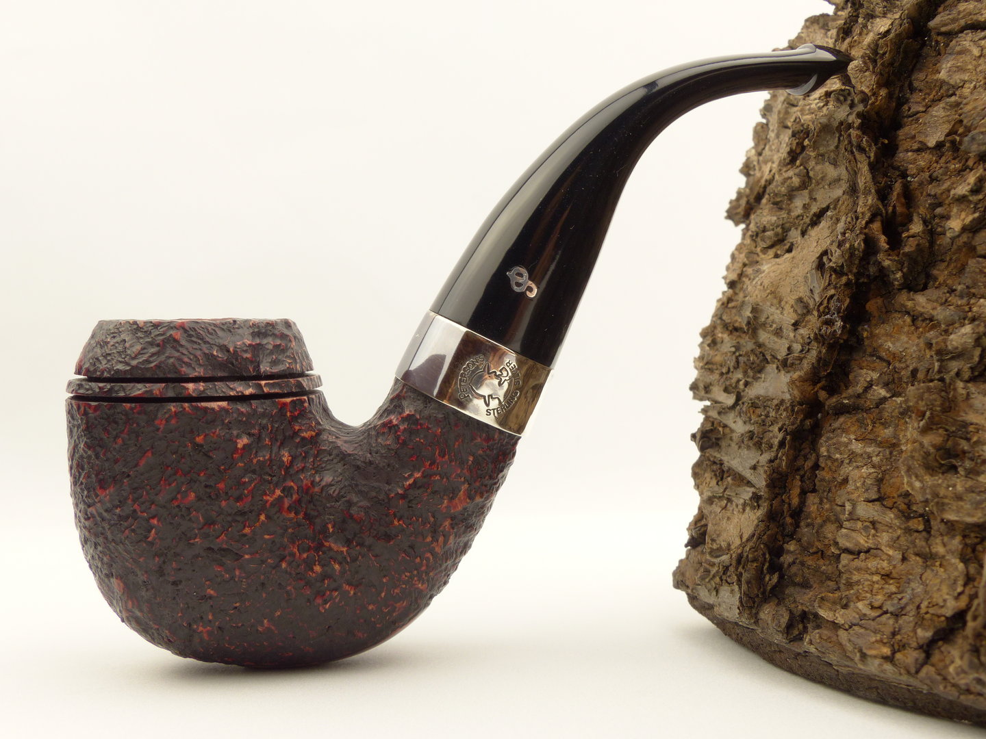 peterson_sherlock_holmes_baskerville_rustic_lip_2