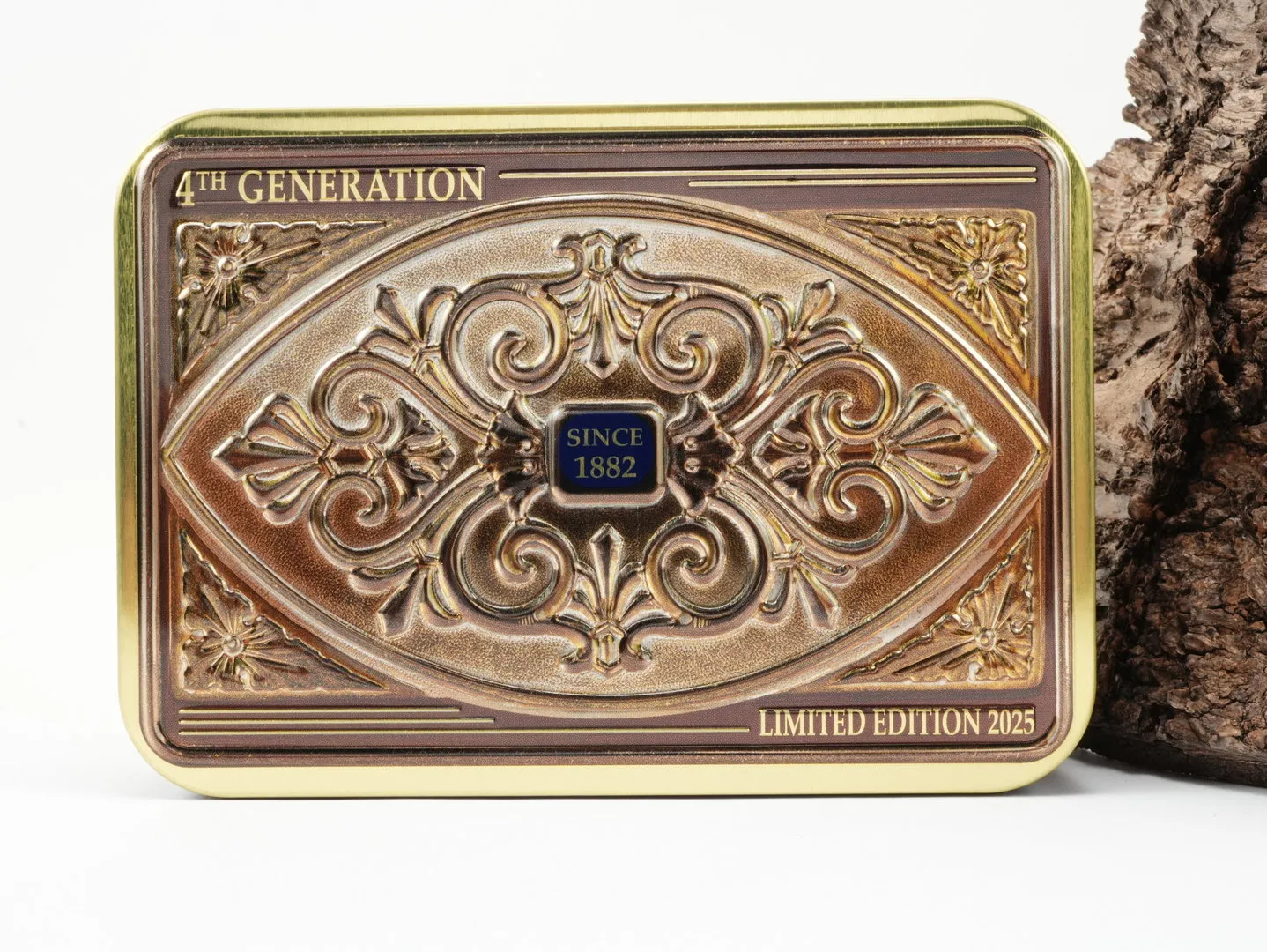 4th Generation Since 1882 Limited Edition von Erik Stokkebye