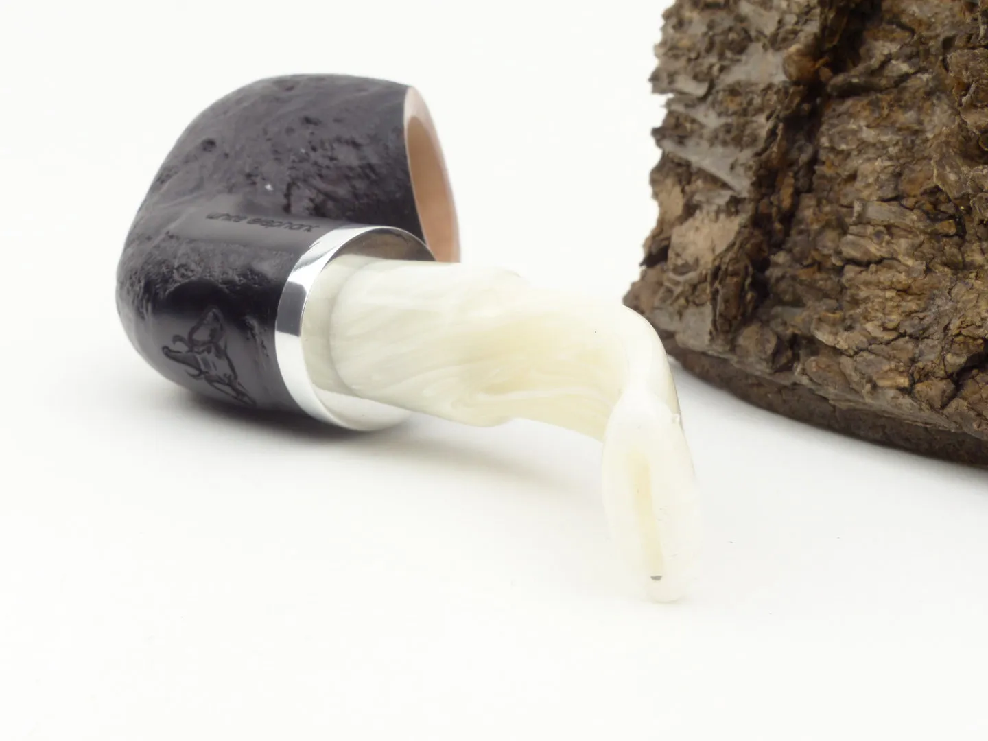 White Elephant Pfeife Ebony & Ivory sand 1 – Produktbild 4