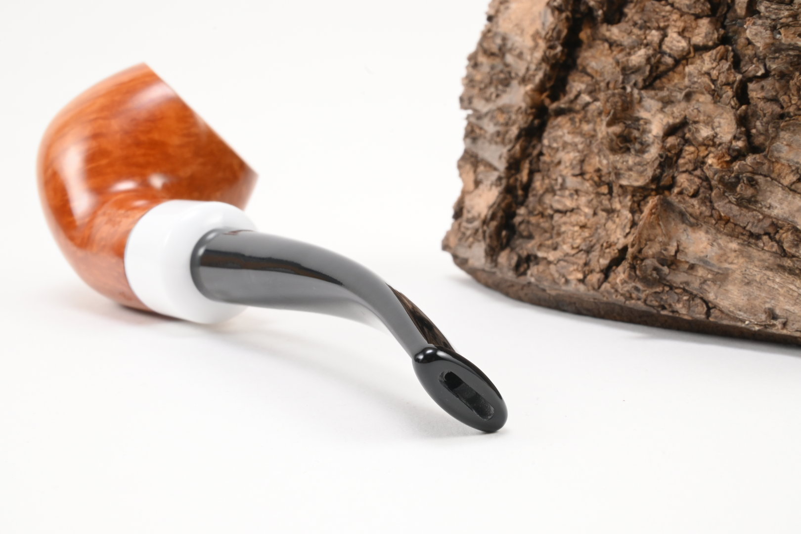 white_elephant_pipe_pfeife_kenya_light_15_4