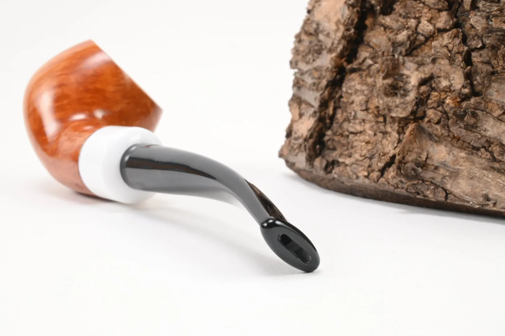 white_elephant_pipe_pfeife_kenya_light_15_4