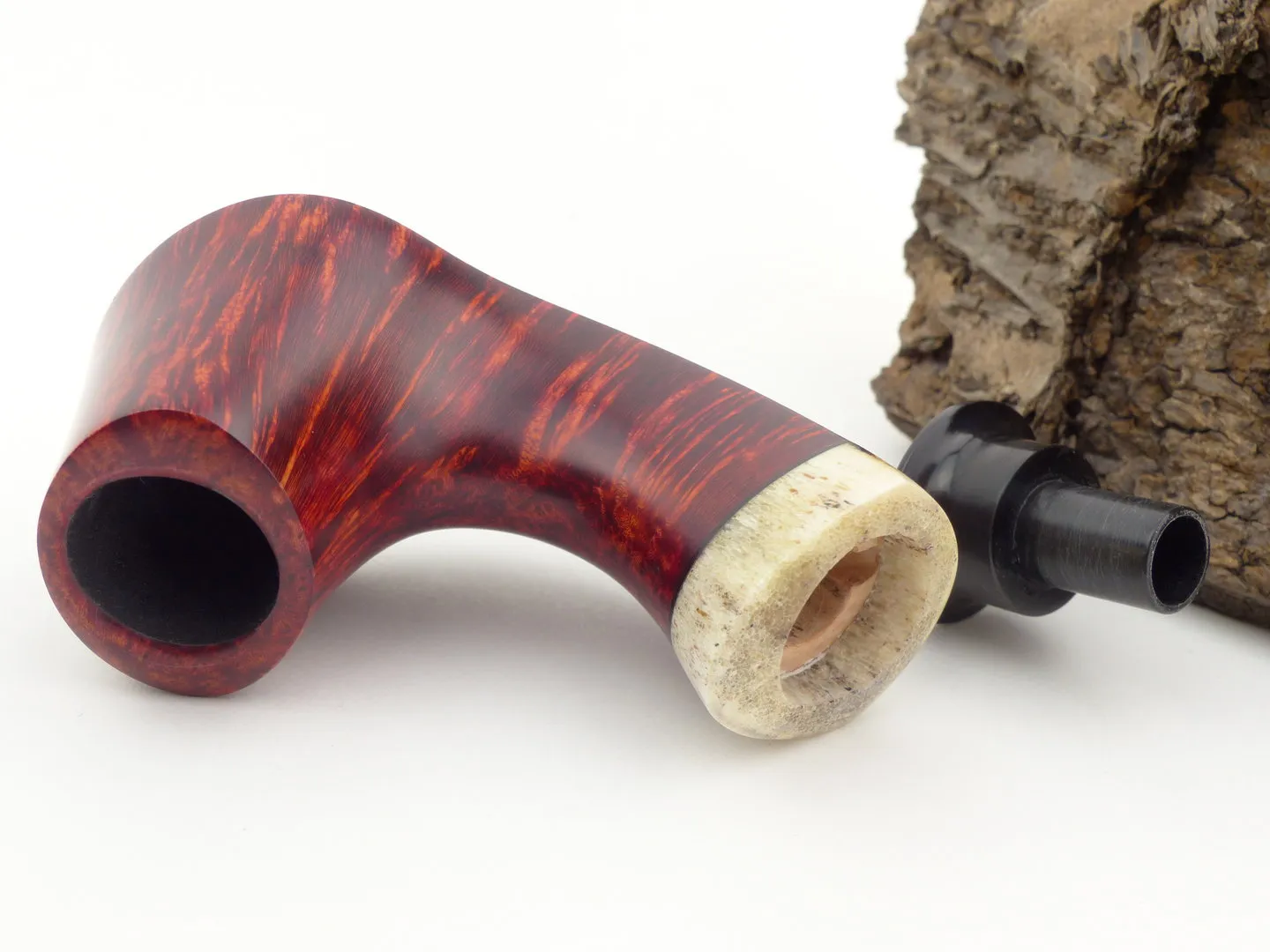 heinemann_pipes_volcano_antlers_9mm_18_8