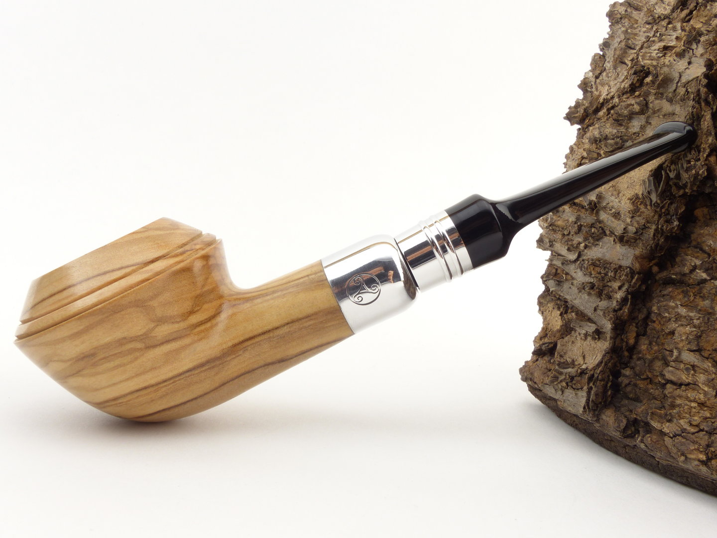 rattrays_sanctuary_161_olive_smooth_2