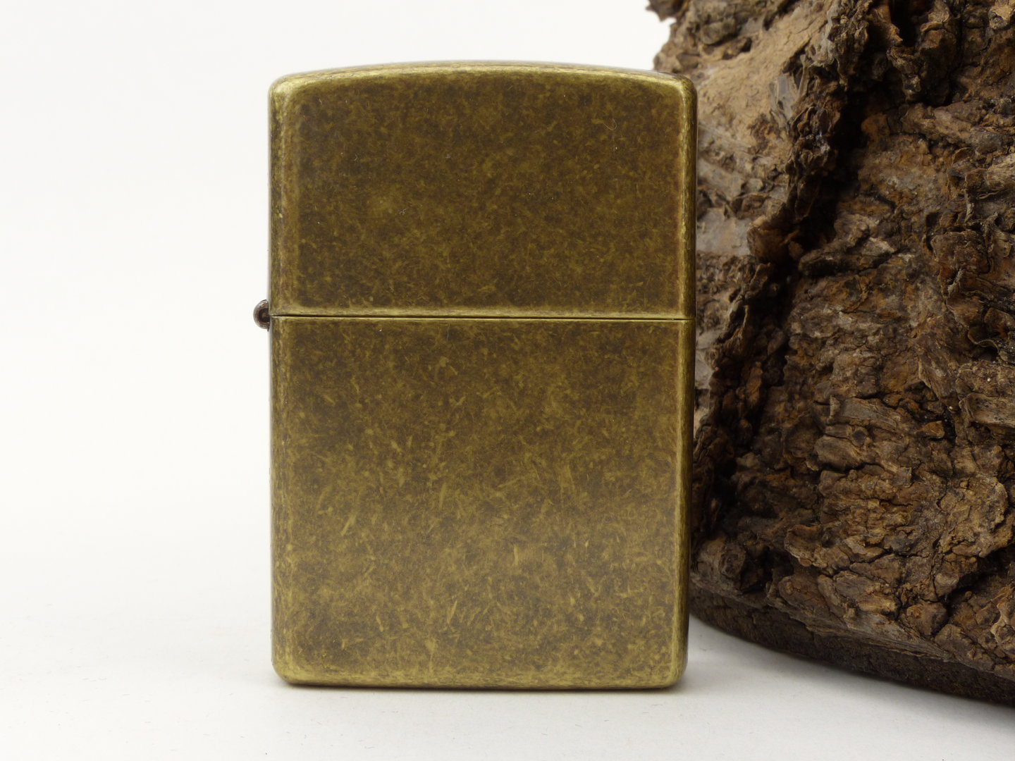 zippo_feuerzeug_messing_antik_60001567_1