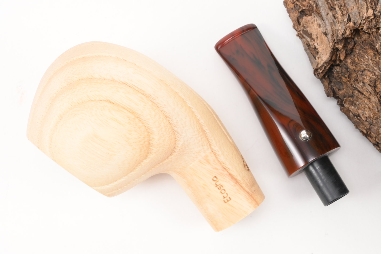 white_elephant_pipe_pfeife_etosha_2_9