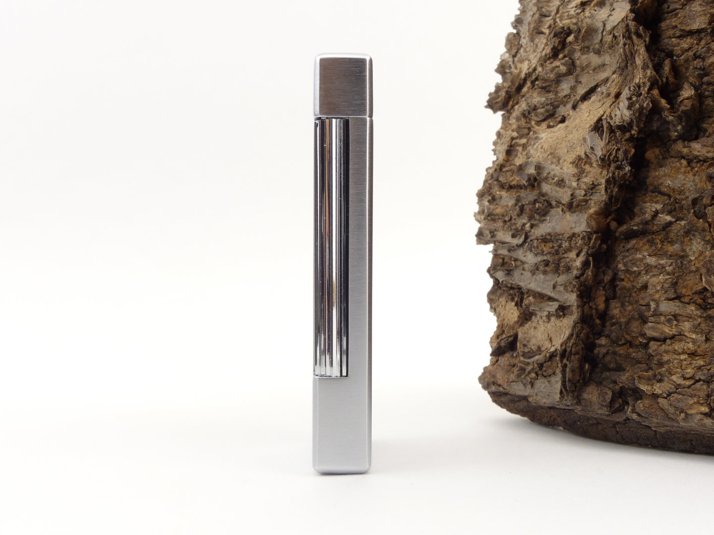 rattrays_grand_pfeifenfeuerzeug_chrome_satin_8