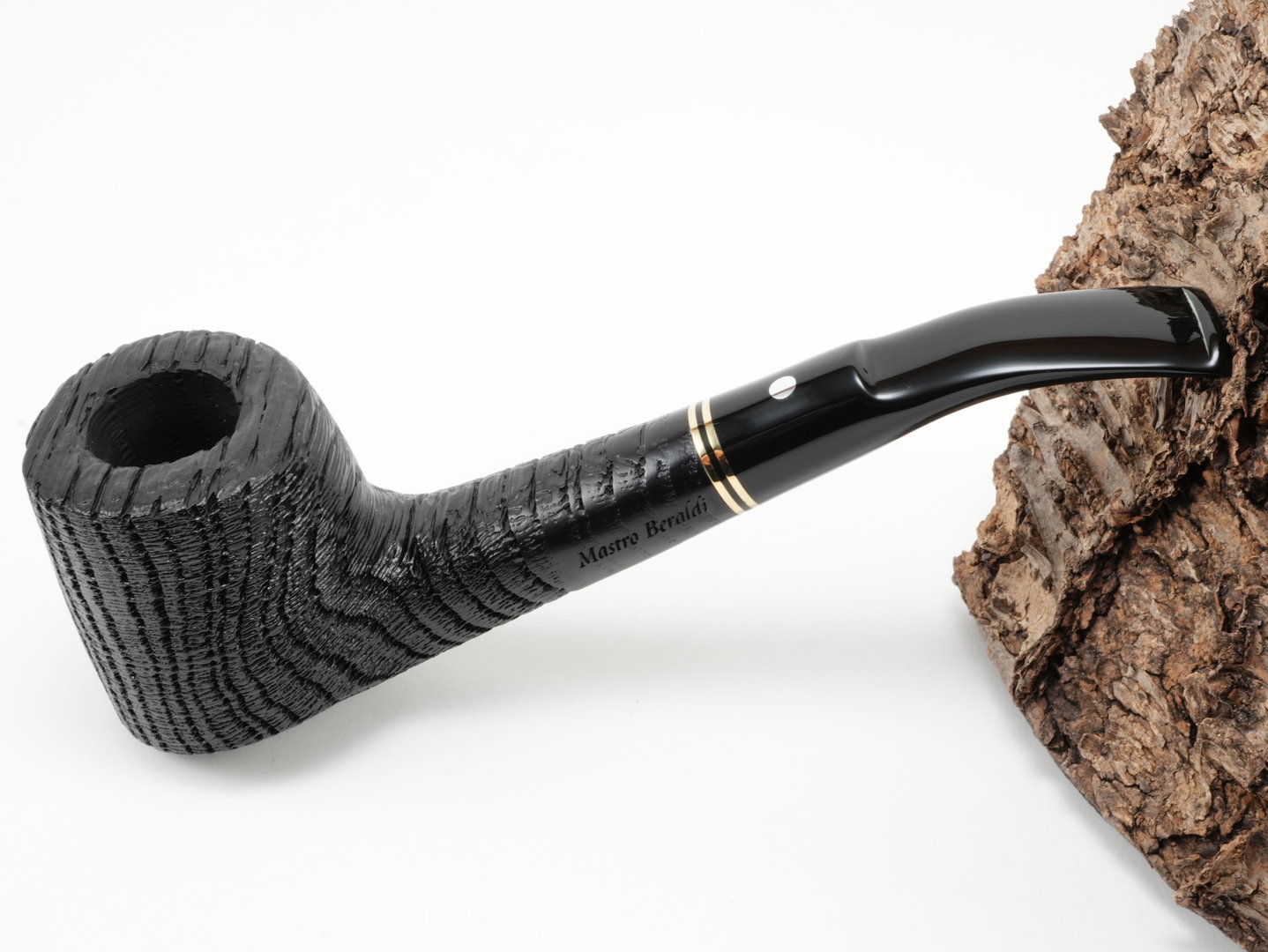mastro_beraldi_pipe_106_1