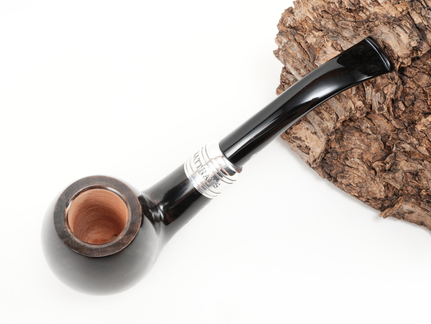 rattrays_the_bagpiper_grey_black_12