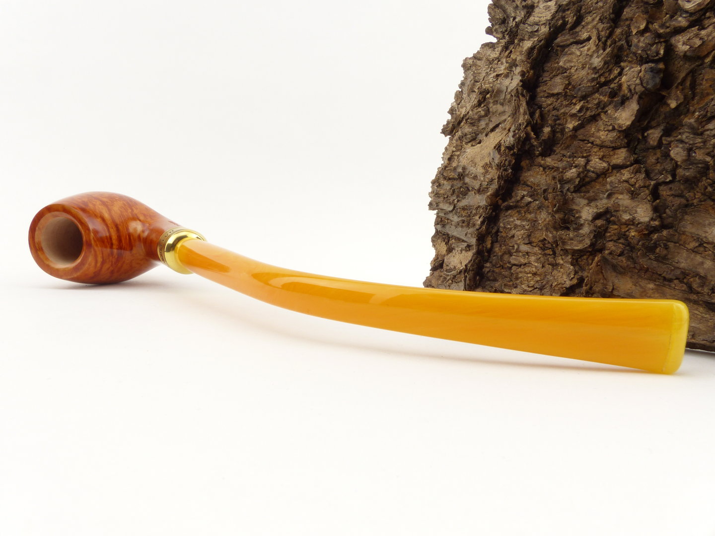 rattrays_the_bagpiper_light_yellow_5