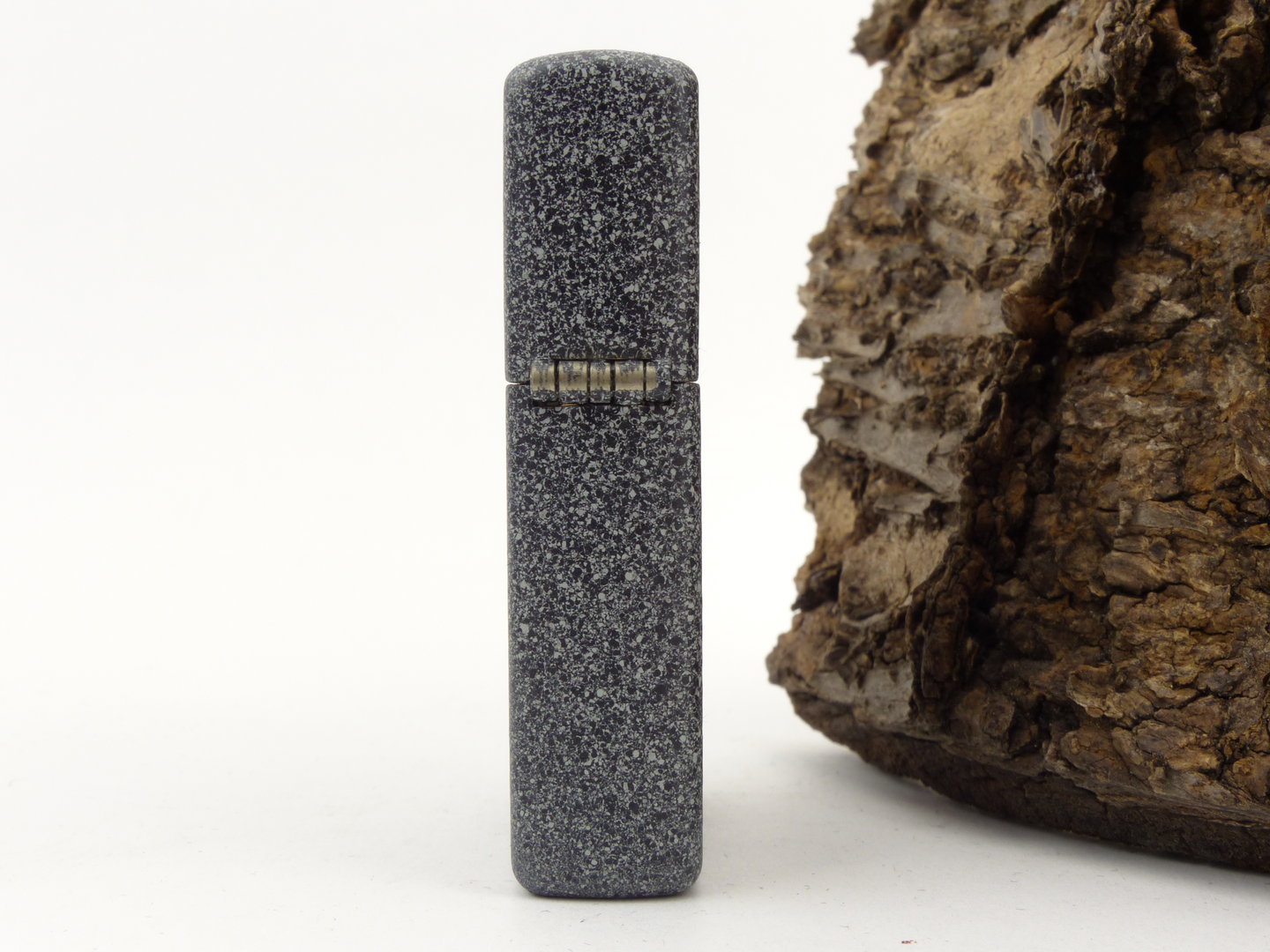 zippo_feuerzeug_iron_stone_60001272_4