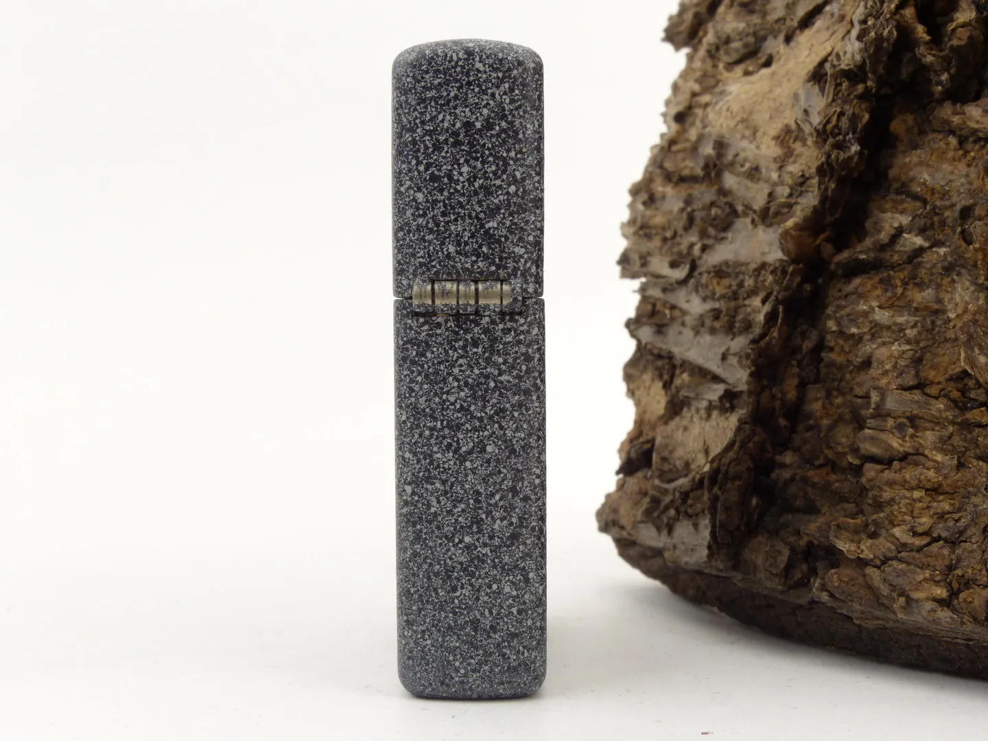 zippo_feuerzeug_iron_stone_60001272_4