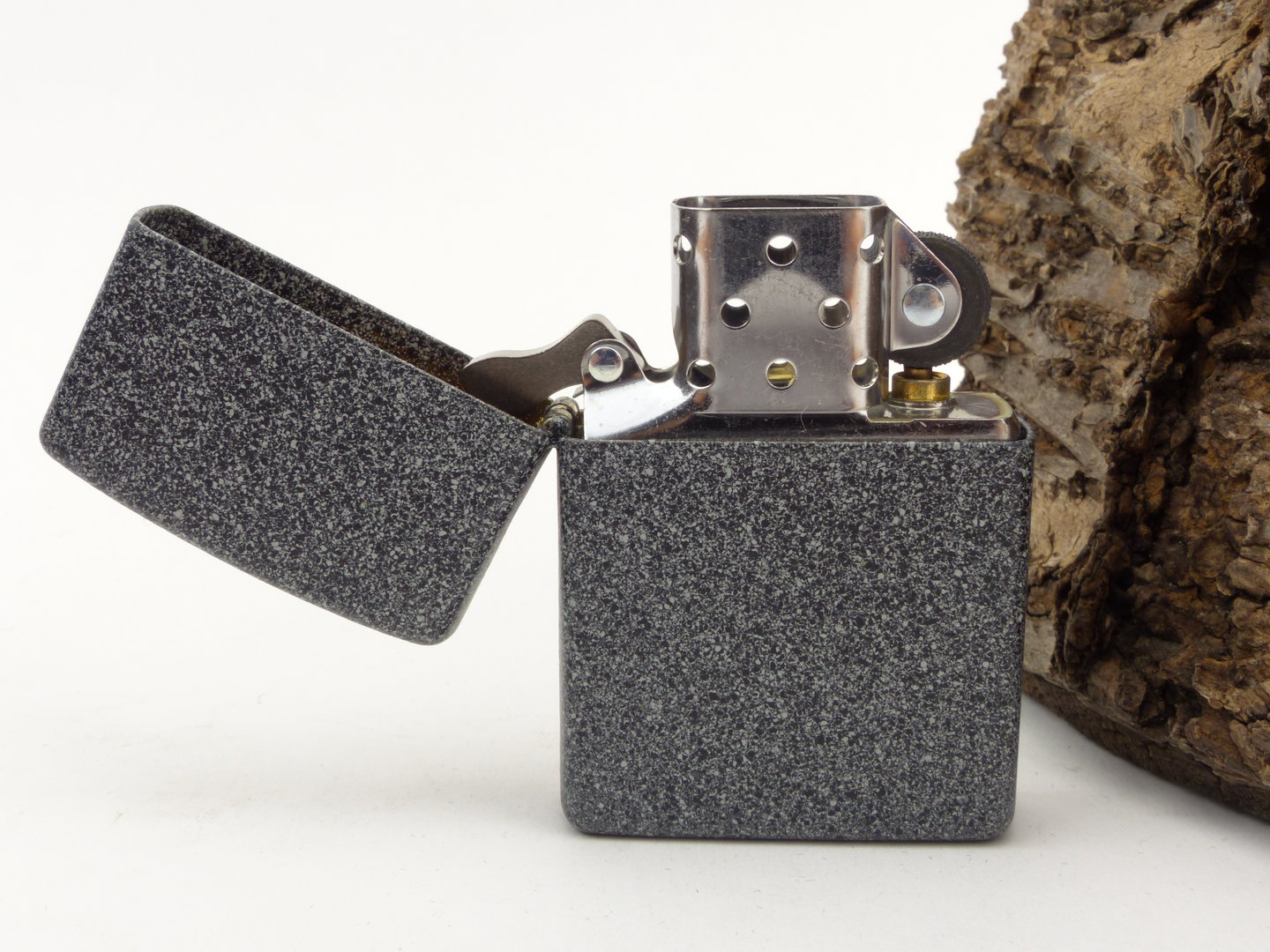 zippo_feuerzeug_iron_stone_60001272_5