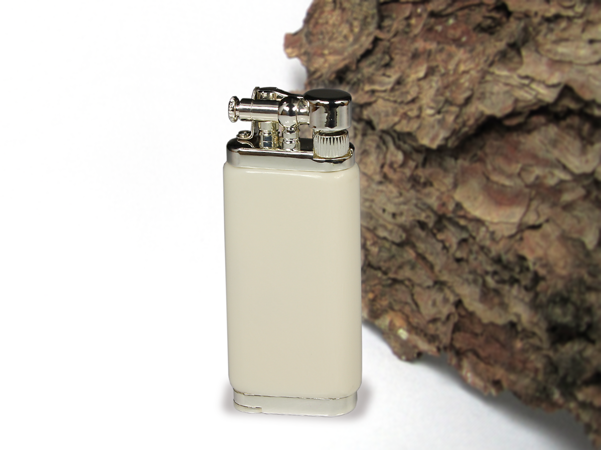 im-corona-ic-64-4001-old-boy