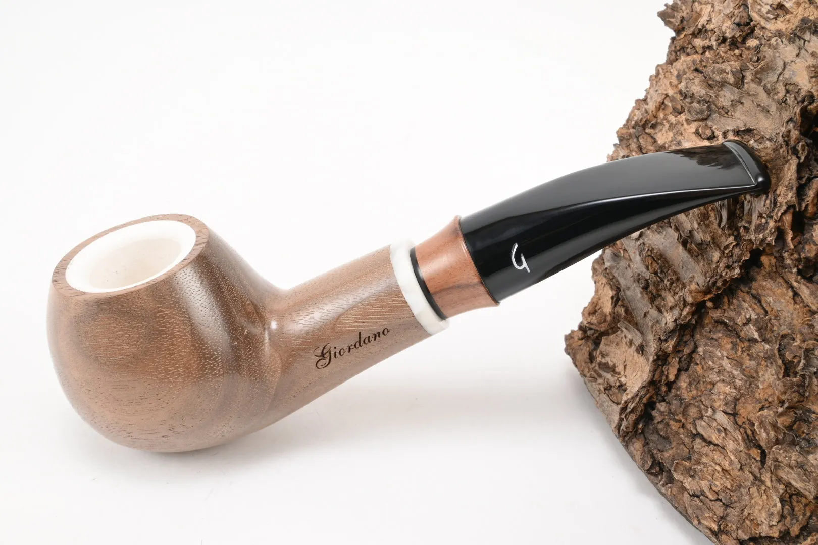 giordano_estate_walnut_14771_1
