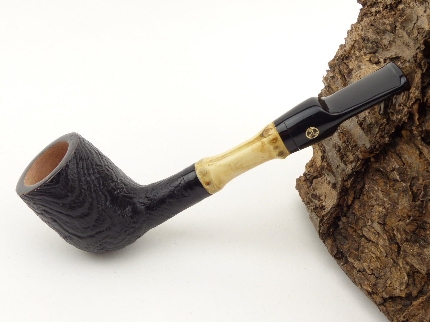 rattrays_bamboo_billiard_sand_black_1