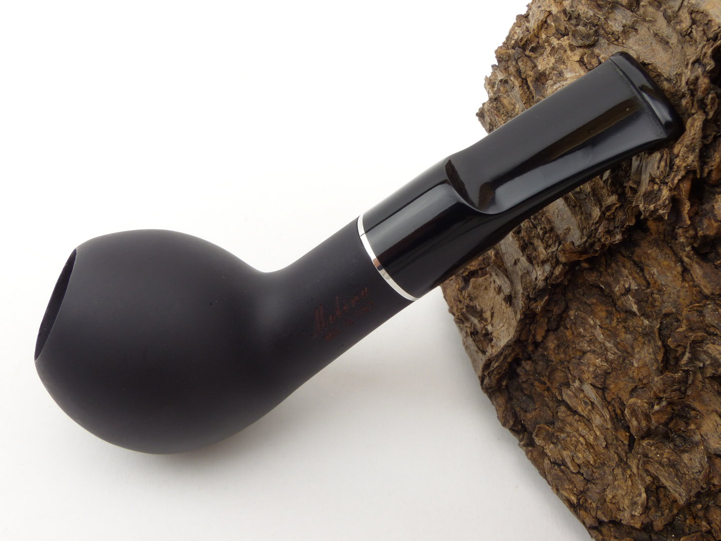 molina_shorty_4_black_1