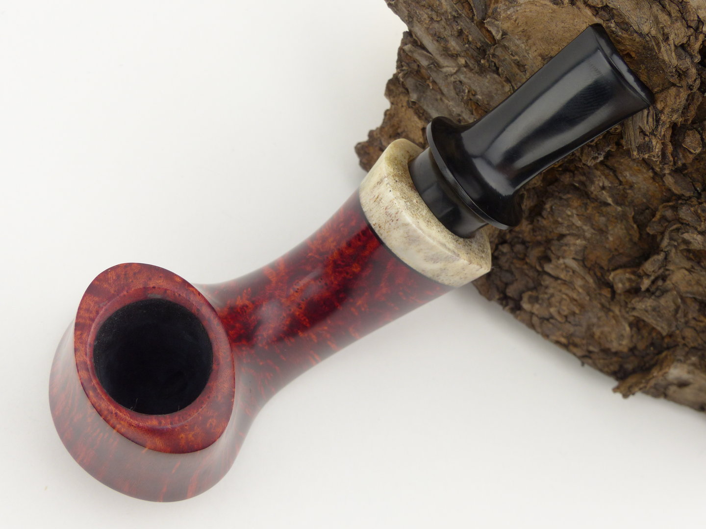 heinemann_pipes_volcano_antlers_9mm_18_3