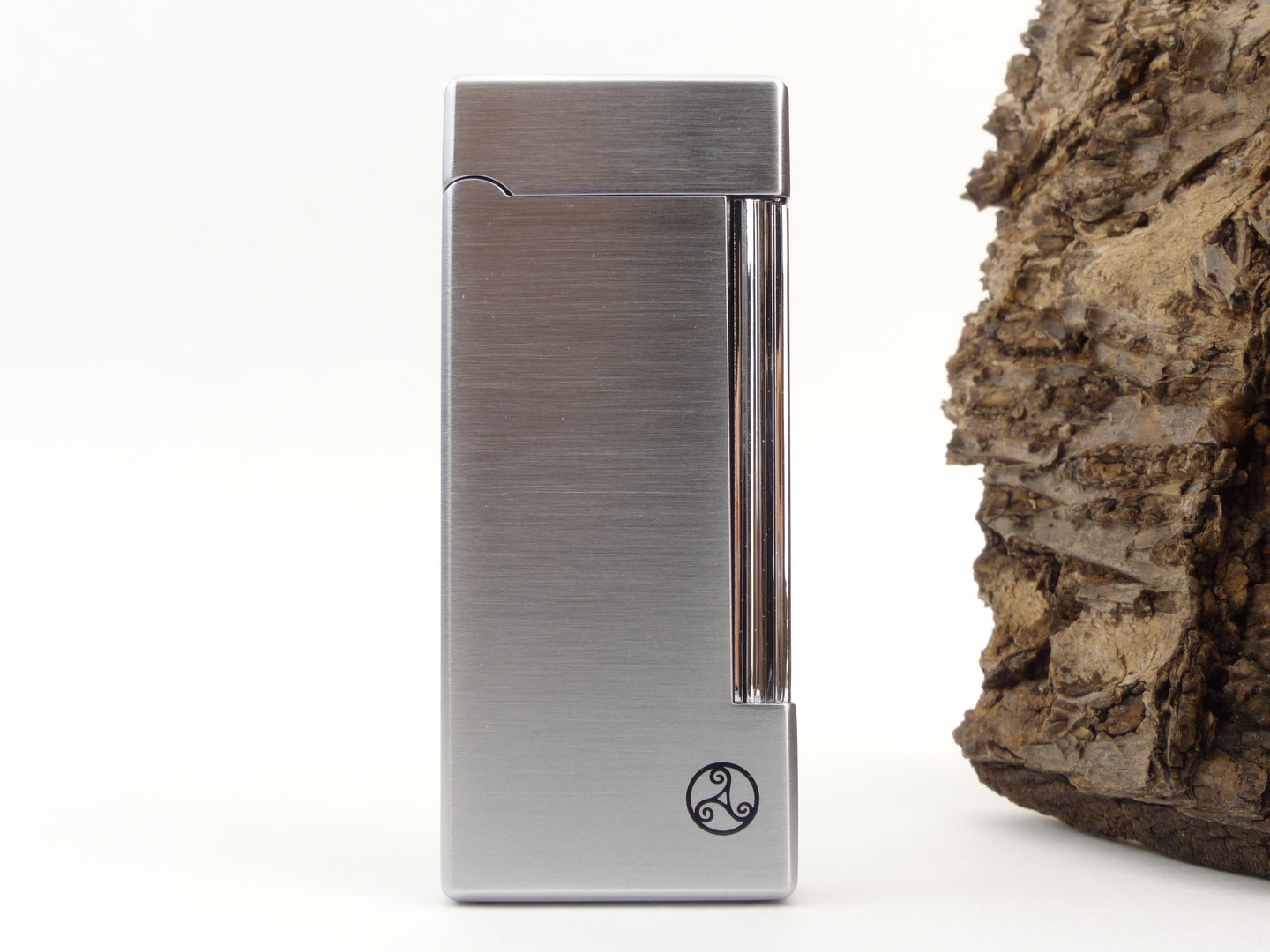 rattrays_grand_pfeifenfeuerzeug_chrome_satin_7