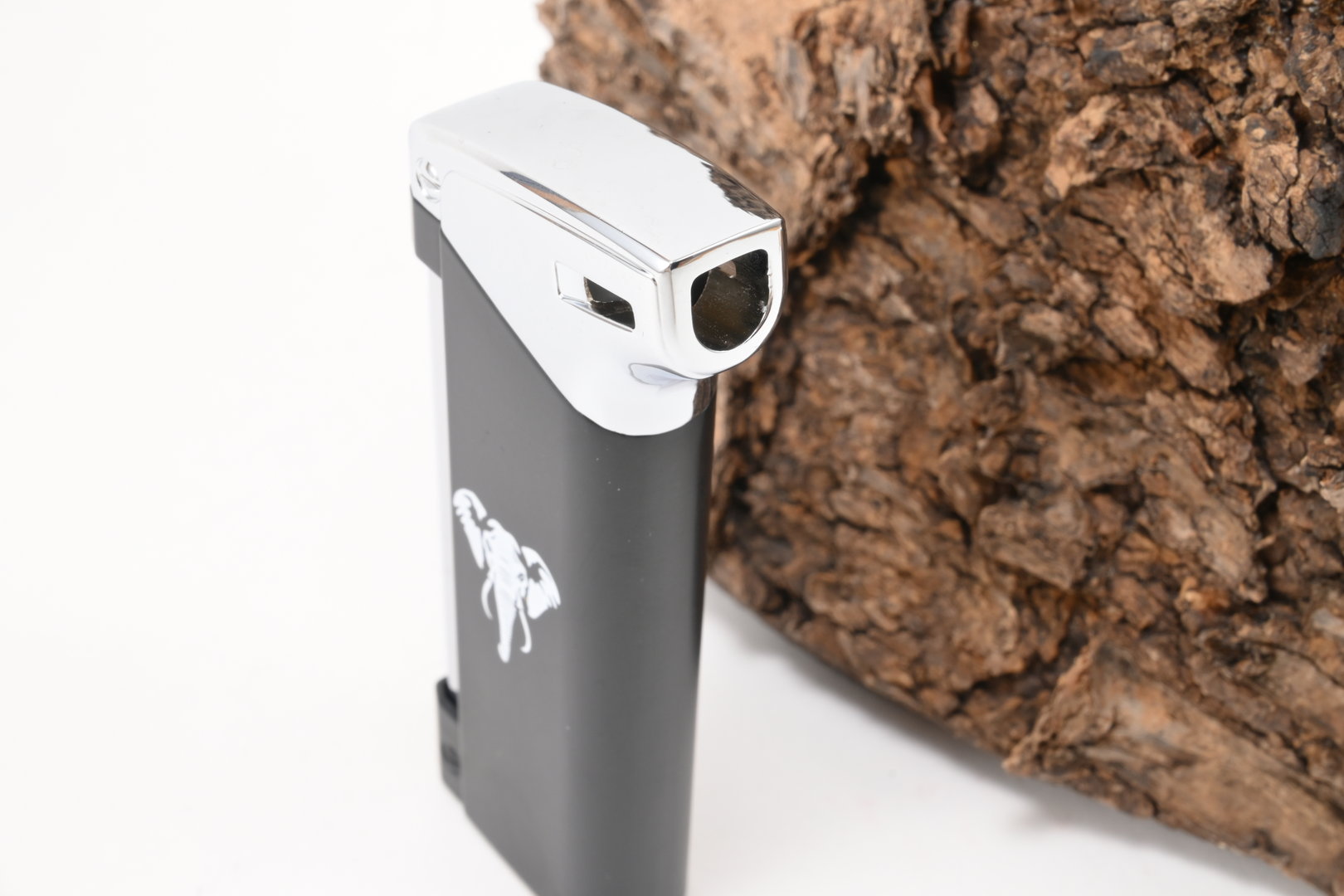 white_elephant_pipe_lighter_pro_bo_black_6