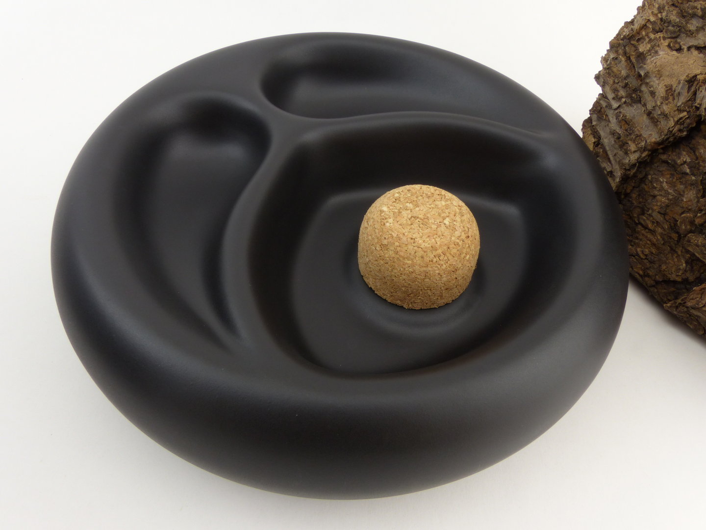pfeifenaschenbecher_rund_schwarz_matt_2_1