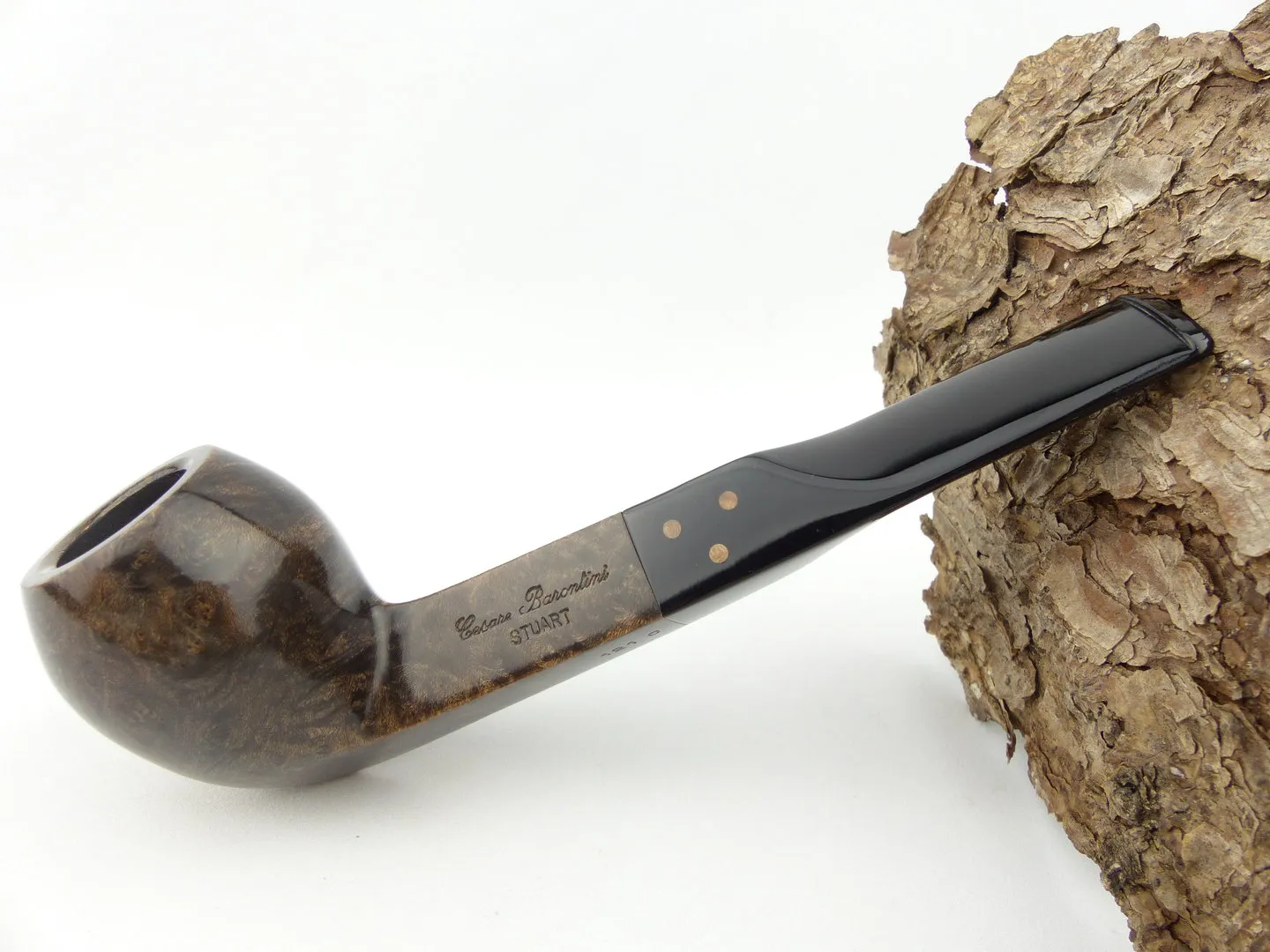 Cesare Barontini Pfeife Stuart 5 kontrast