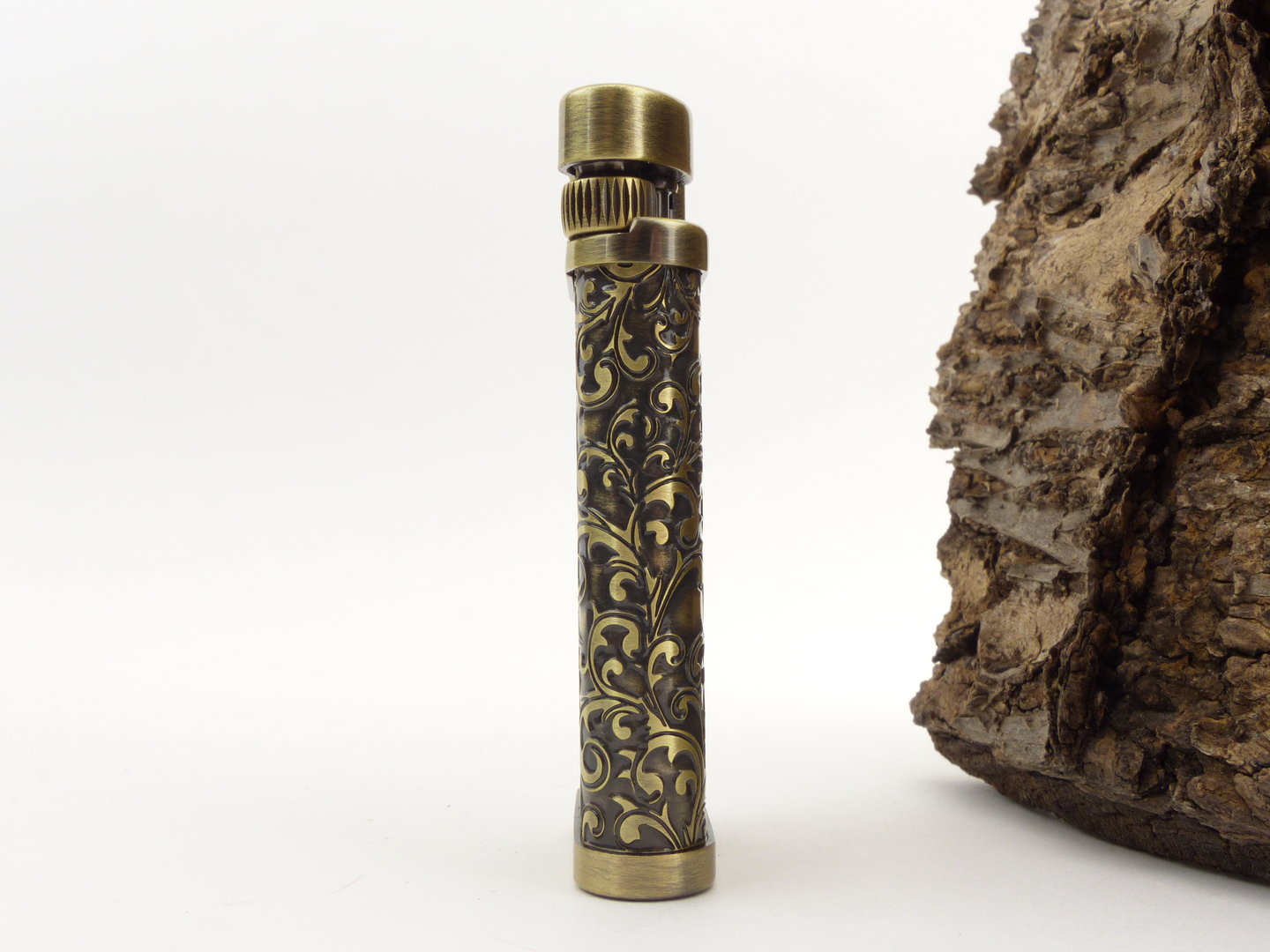 im_corona_old_boy_64-2525_2