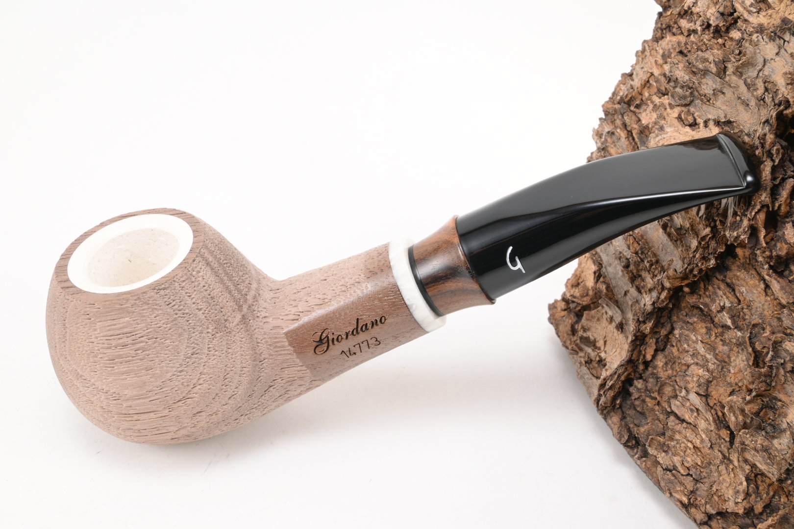 giordano_estate_walnut_14773_1