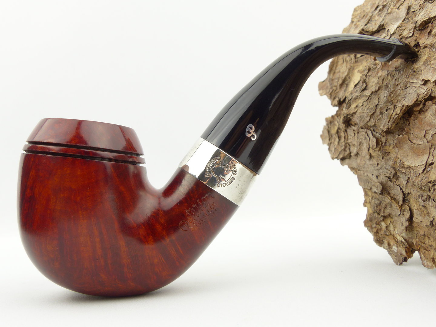 peterson_sherlock_holmes_baskerville_smooth_lip_2
