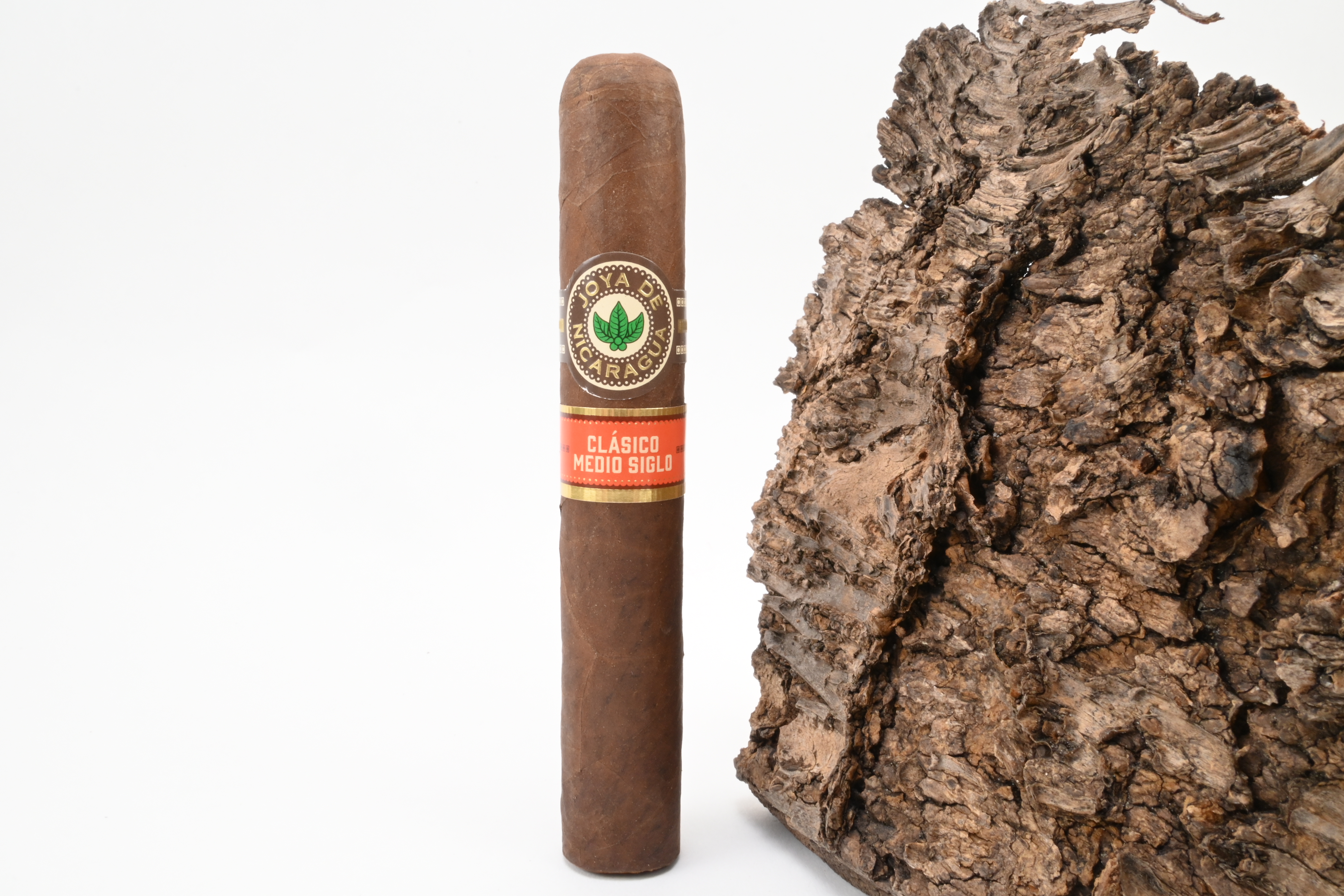 Joya de Nicaragua Clásico Medio Siglo Robusto