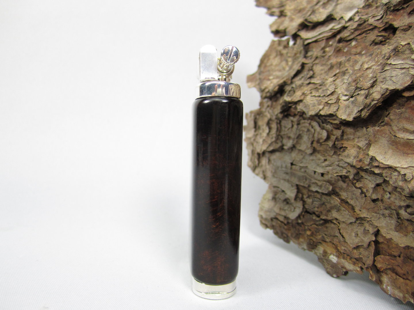 im_corona_old_boy_64_4005_5