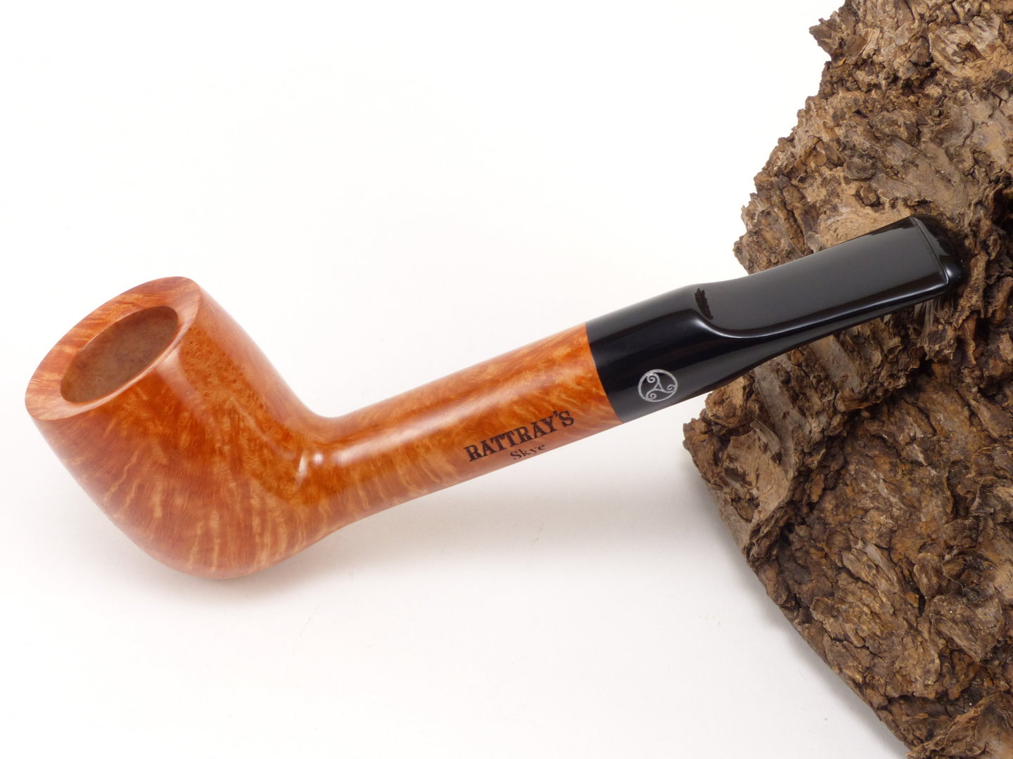 rattrays_skye_light_206_1