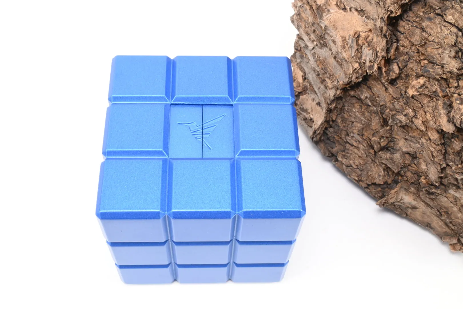Colibri_Tischfeuerzeug_Heritage_Cube_Blau_7