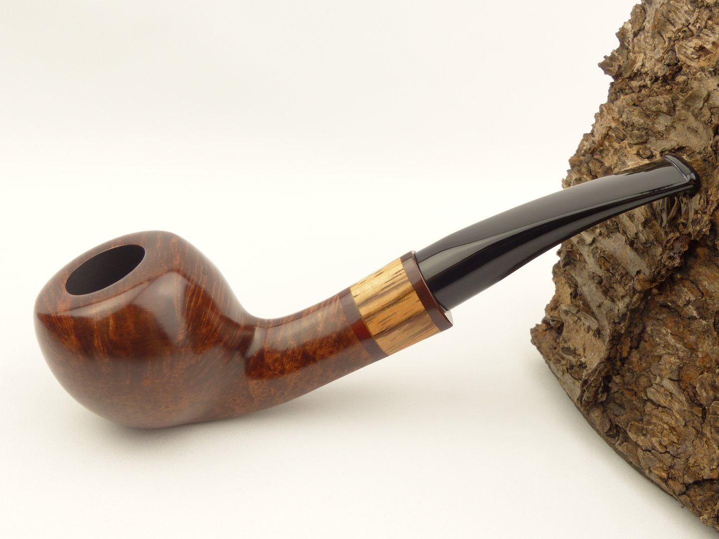 cesare_barontini_pfeife_novara_1_braun_1