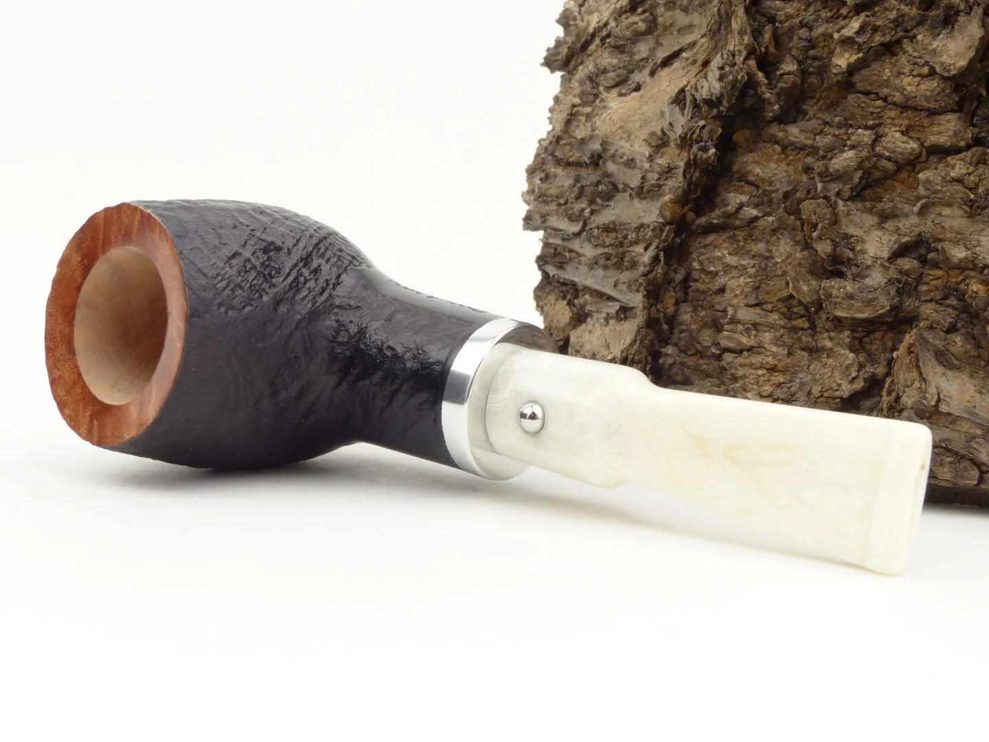 White Elephant Pfeife Ebony & Ivory sand 6 – Produktbild 5
