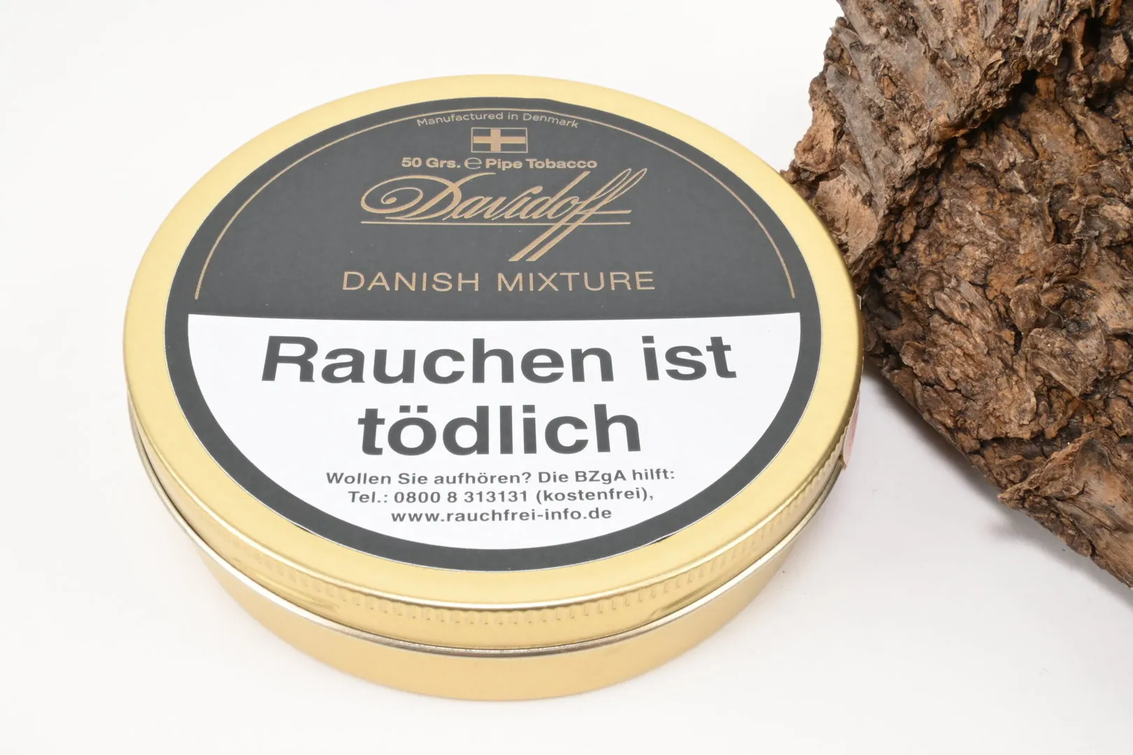 packing a pipe with tobacco Best Tobacco Pipe Tools: How To Properly Pack & Load A Tobacco Pipe