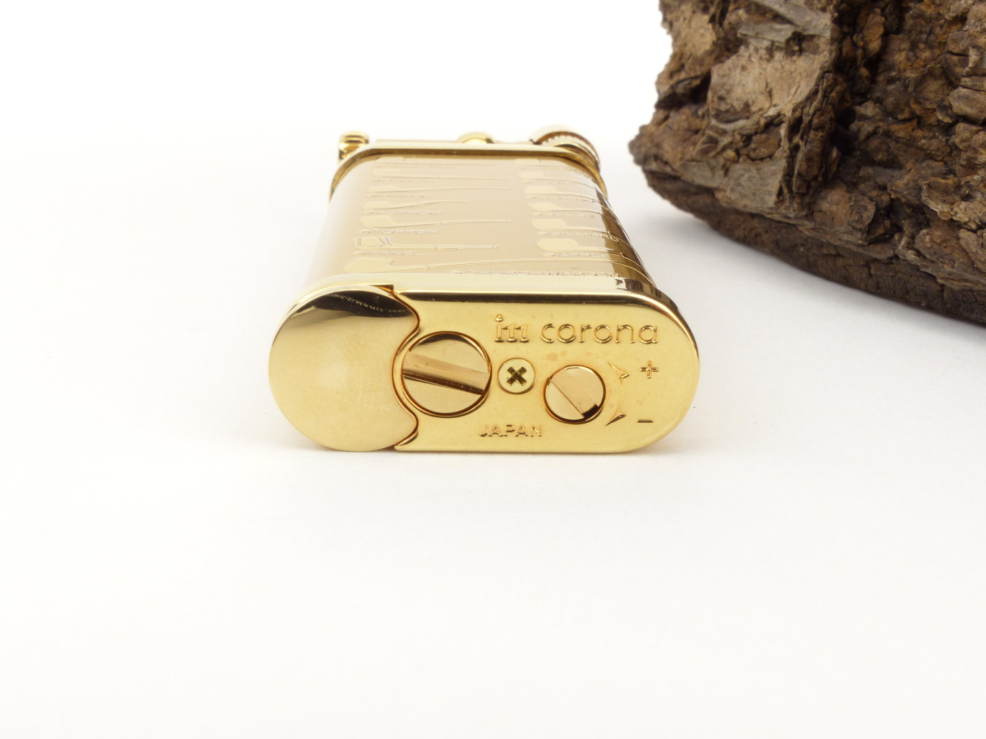 im_corona_old_boy_64-5415_6