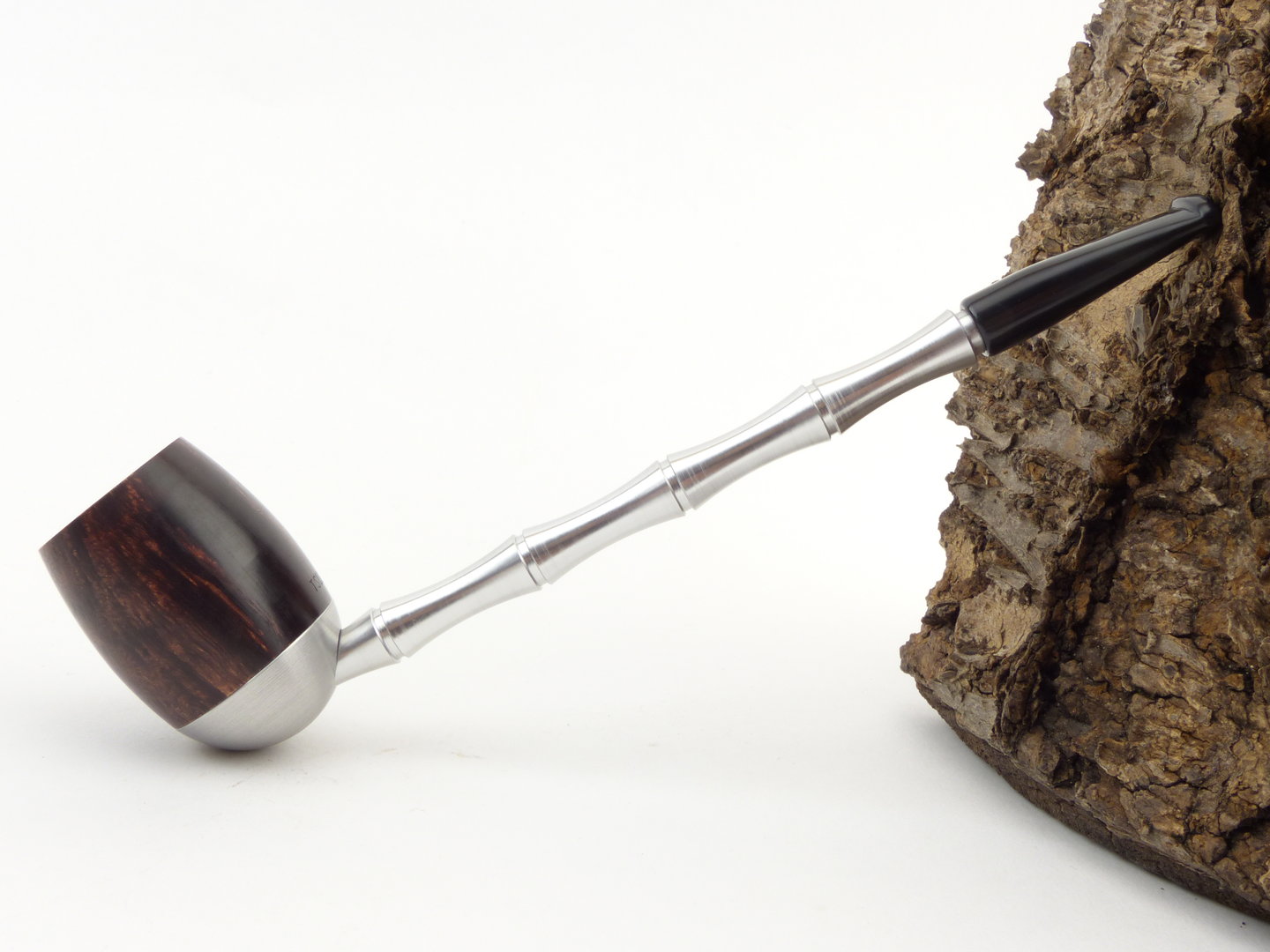 Tsuge_capito_metal_egg_2