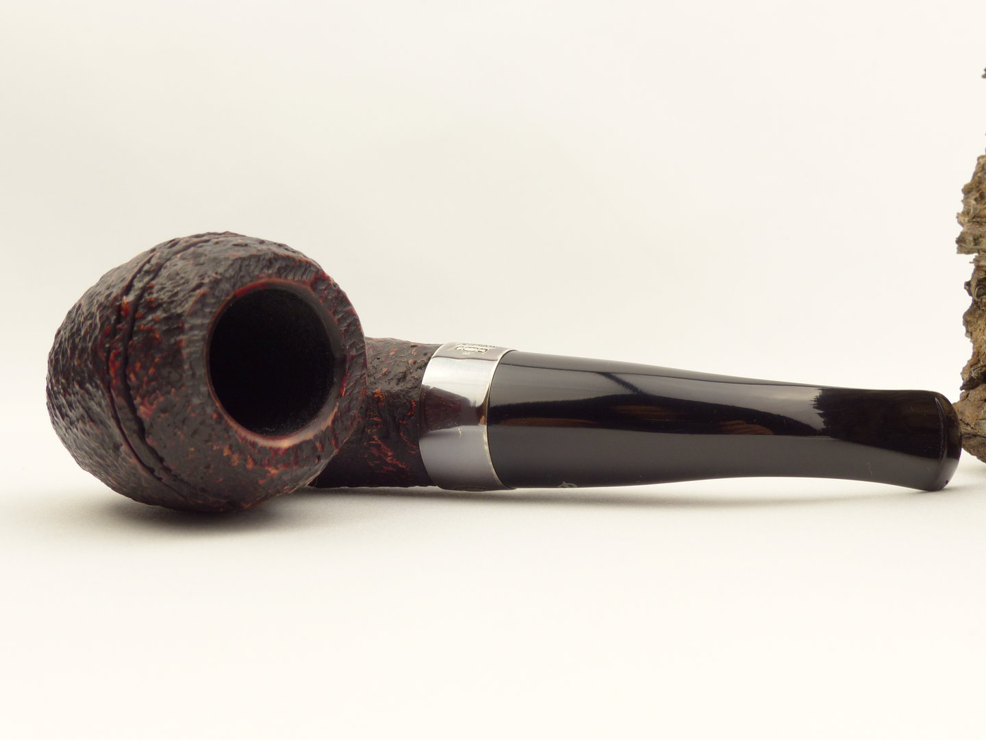 peterson_sherlock_holmes_baskerville_rustic_lip_6