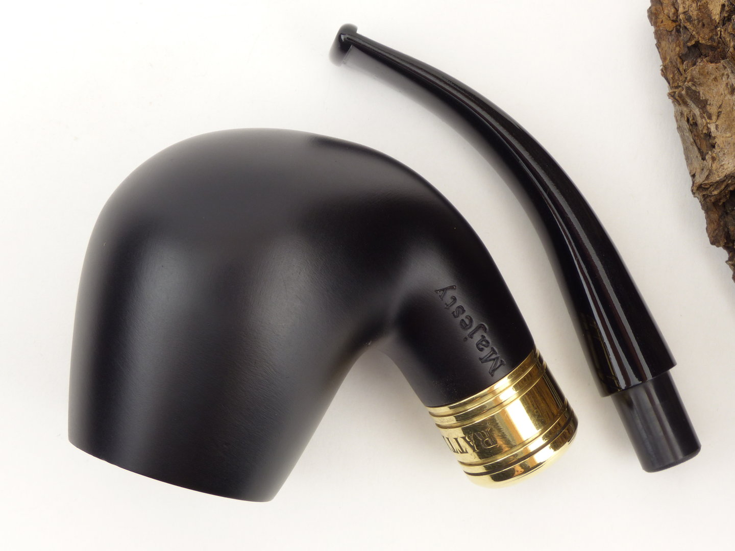 rattrays_majesty_177_black_9_1