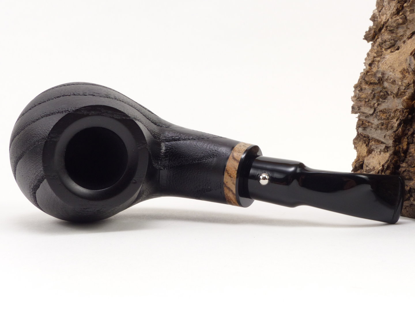 white_elephant_pipe_pfeife_cameroon_1_6