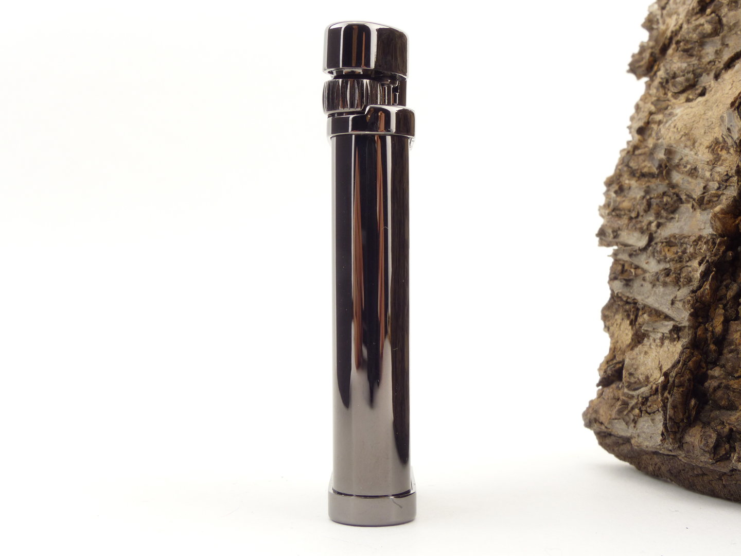 im_corona_old_boy_64-8306_4