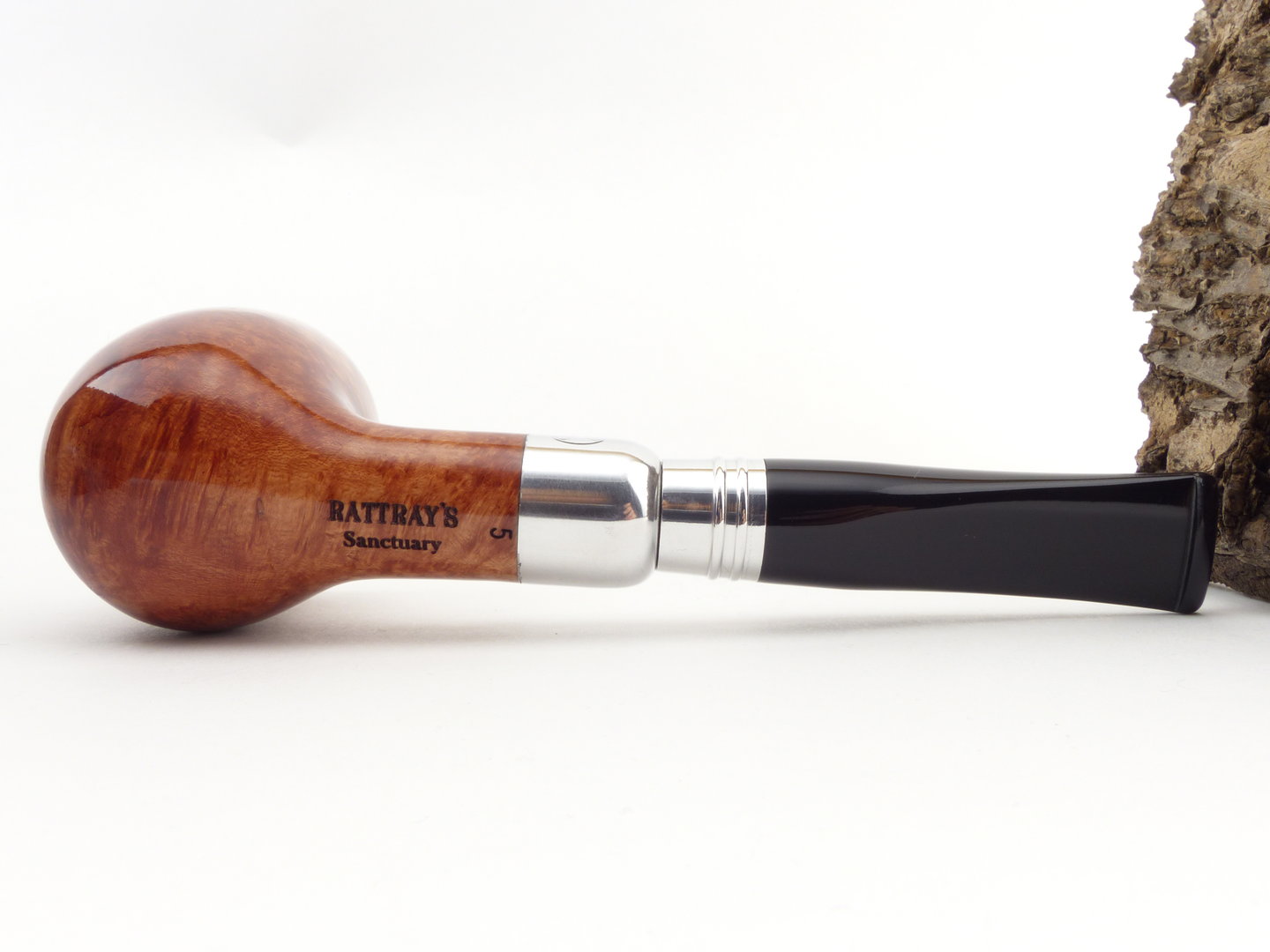 rattrays_sanctuary_5_light_7