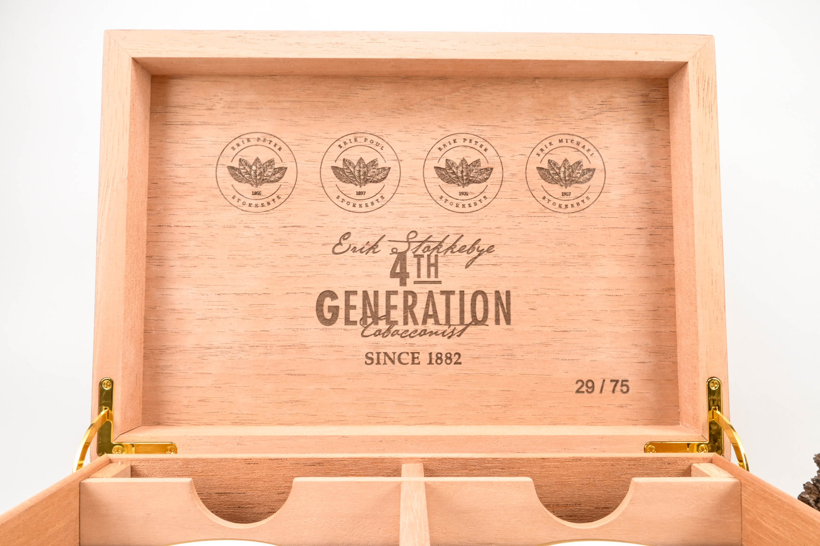 bagged tobacco near me Rolling Pipe Tobacco For Sale Online Near Me: Windy City Cigars