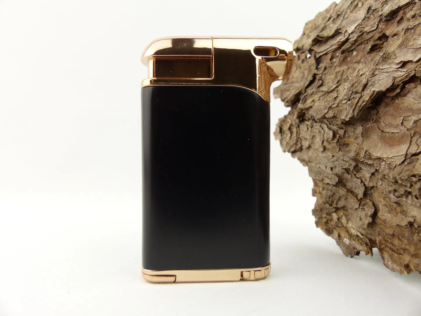 Colibri Pacific Feuerzeug Schwarz Rosegold – Produktbild 3