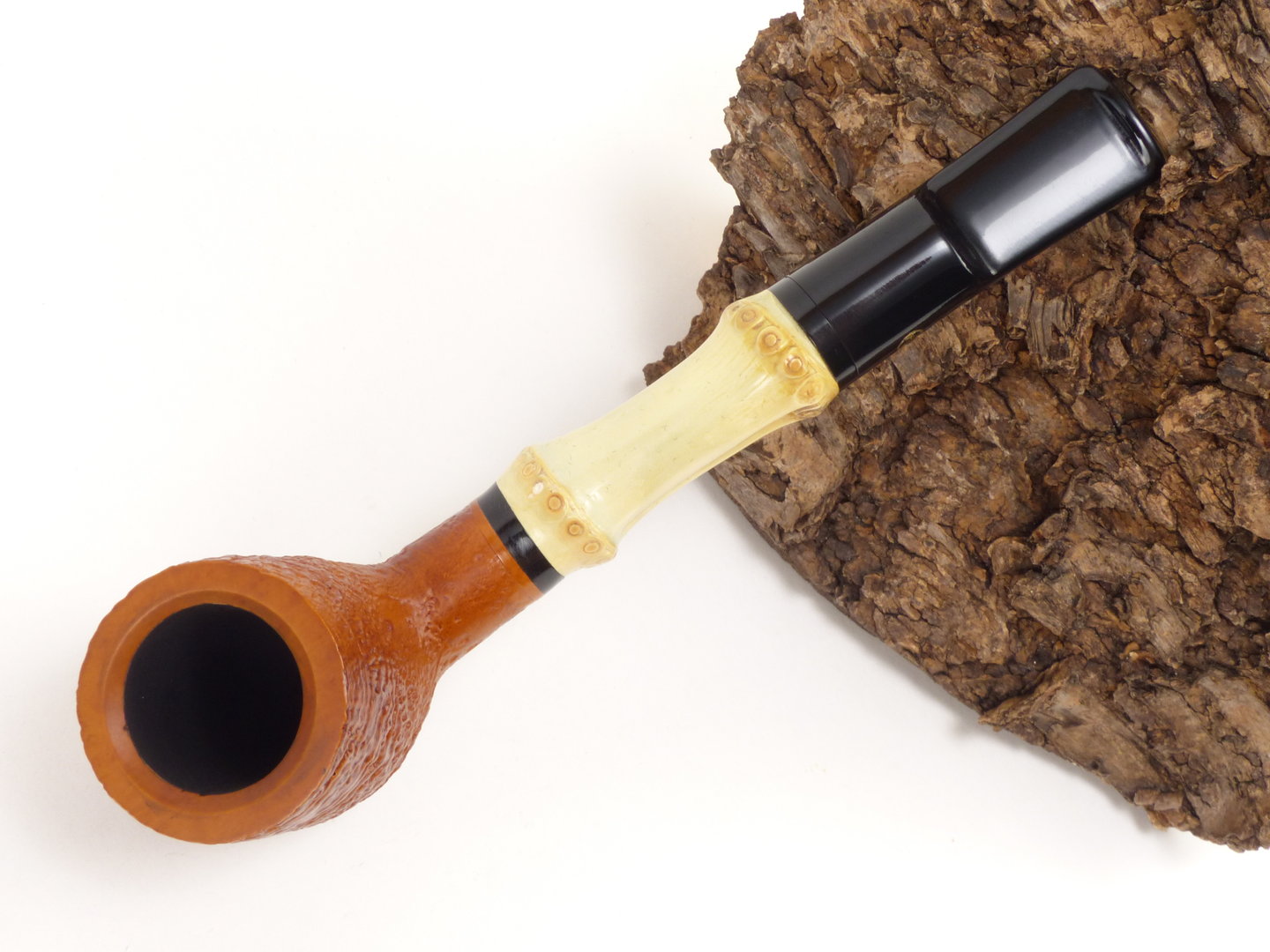 rattrays_bamboo_billiard_sand_light_filter_3