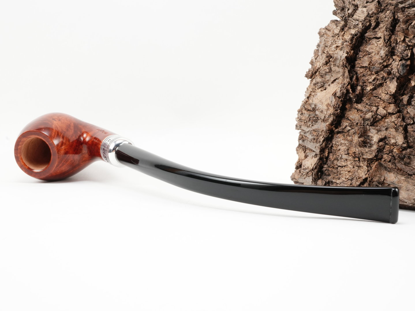 rattrays_the_bagpiper_terra_black_5_1