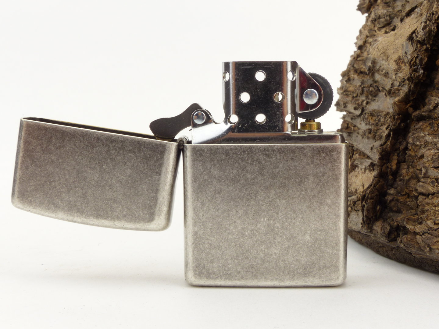 zippo_feuerzeug_Antique_Silver_60001192_5