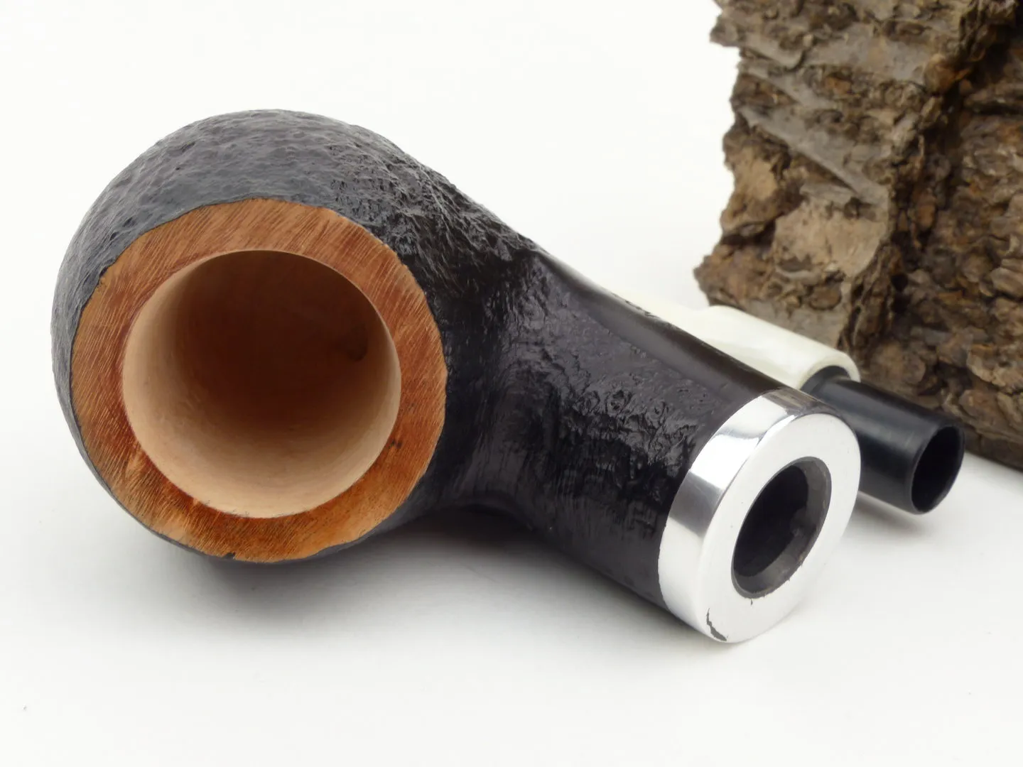 White Elephant Pfeife Ebony & Ivory sand 1 – Produktbild 8